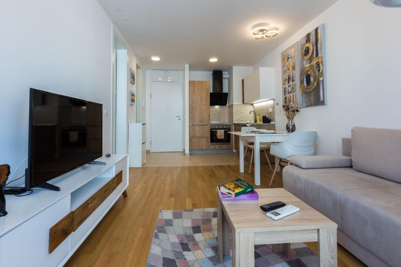 Tanja Modern Apartment With Balcony And Parking Garage 자다르 외부 사진