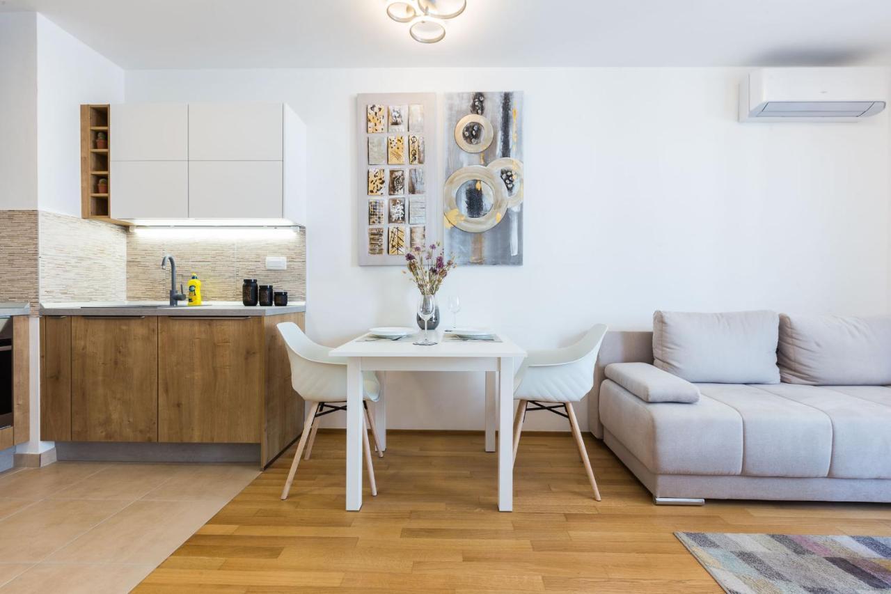 Tanja Modern Apartment With Balcony And Parking Garage 자다르 외부 사진